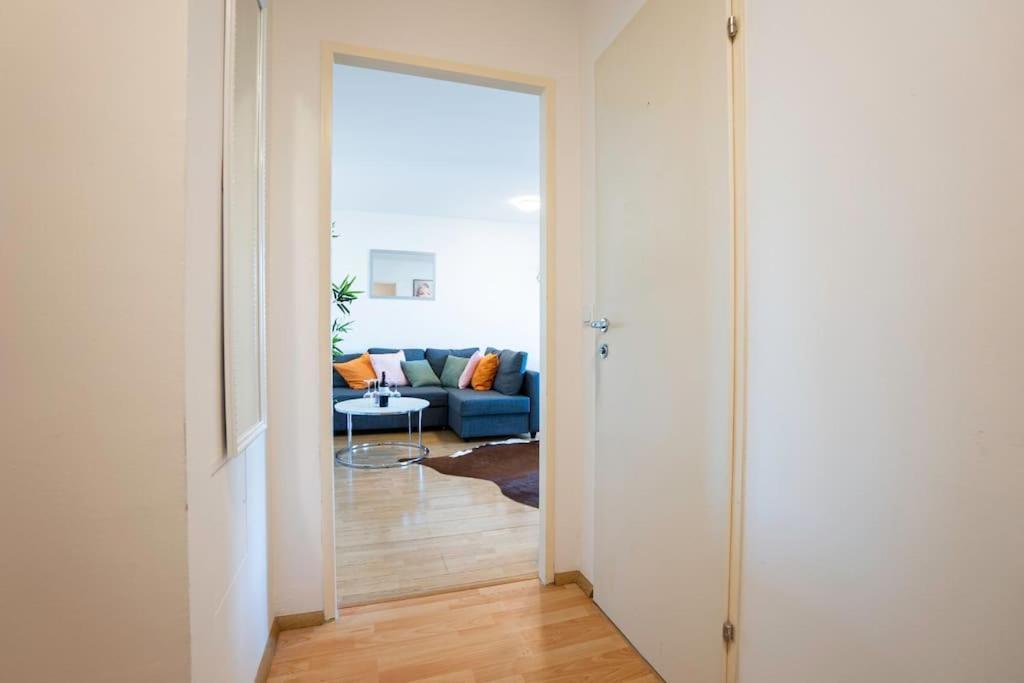 Stylish 2 Floor Penthouse • 15 Min To City Center Wien Eksteriør billede